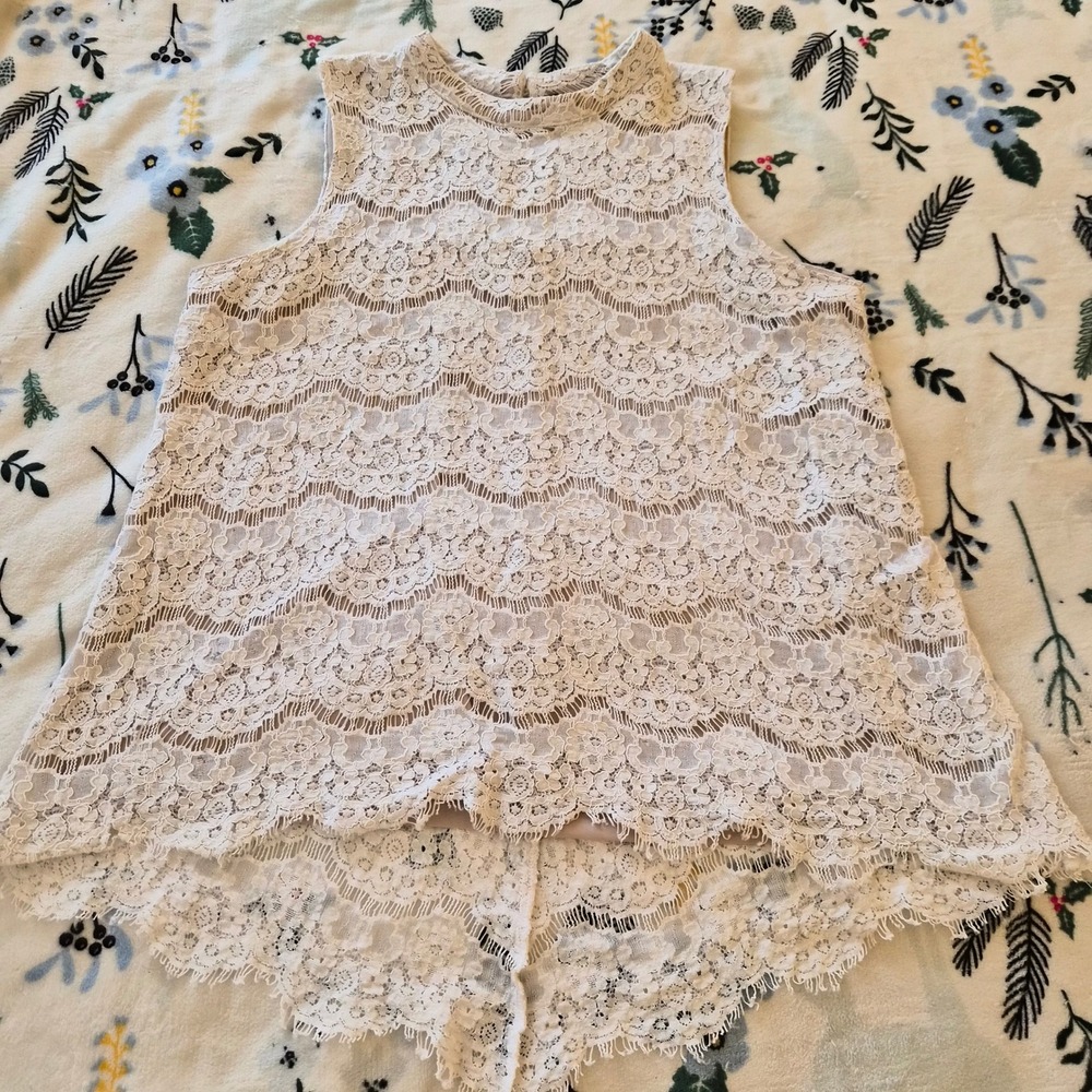 Cream Floral Lace Sleeveless High Neck Top Scalloped High Low Hem Lined Boho